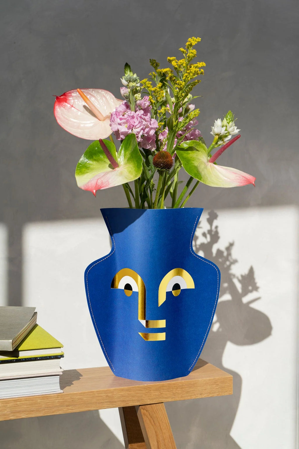 Apollo Paper Vase